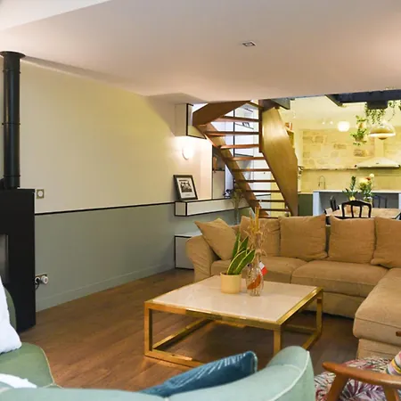 Casa vacanze Comfortable 150 M House In The Heart Of *